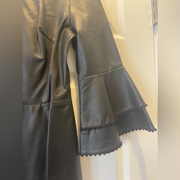 Zara Basics Dress - Picture 2 of 5